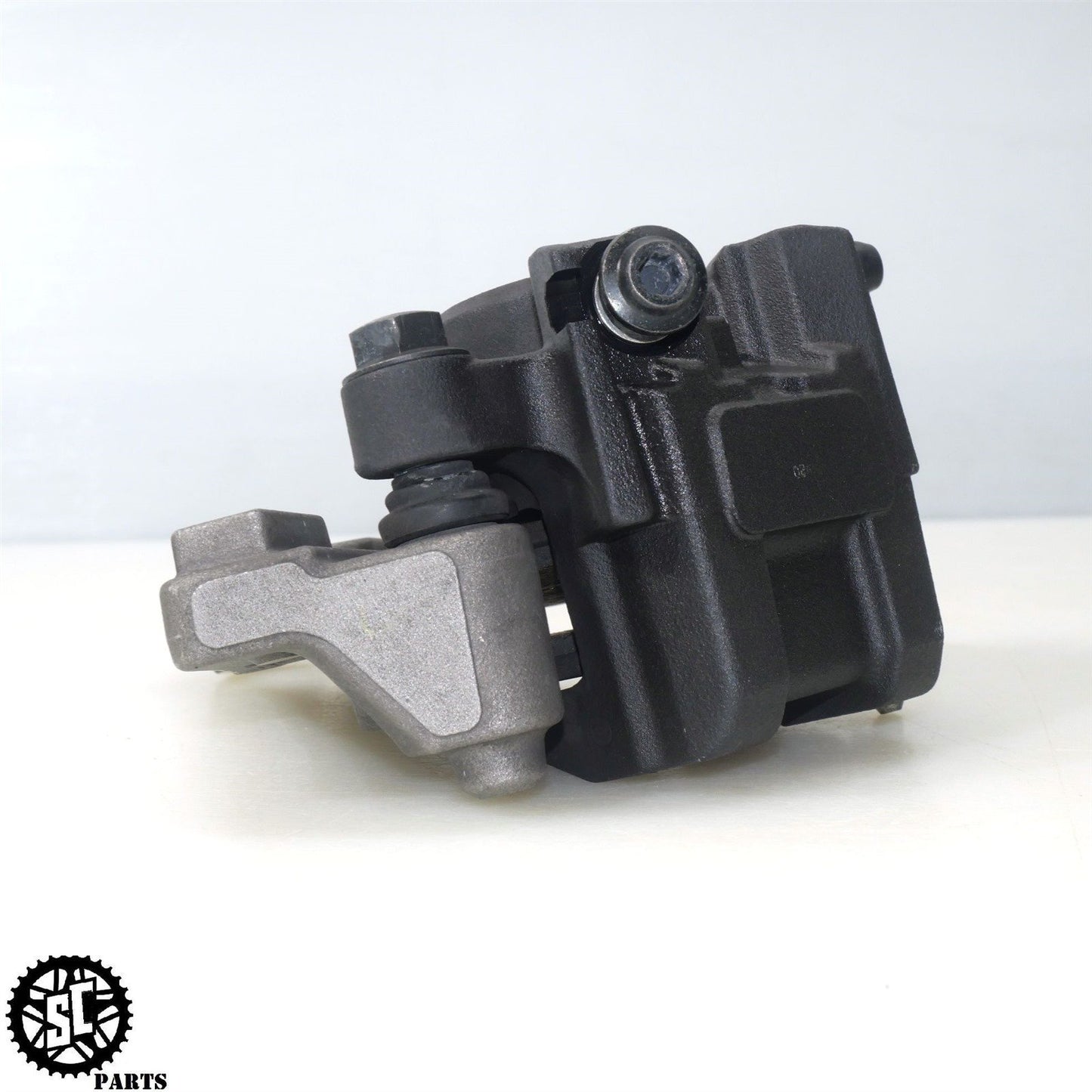 09-14 YAMAHA YZF R1 REAR BRAKE CALIPER Y08