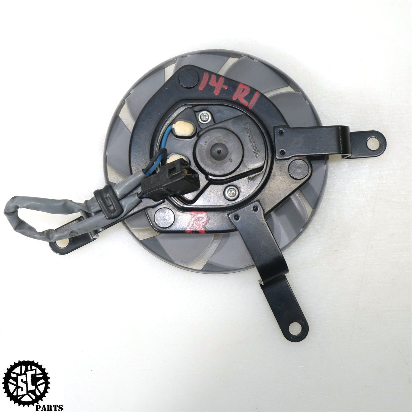 09-14 YAMAHA YZF R1 RIGHT RADIATOR FAN Y08