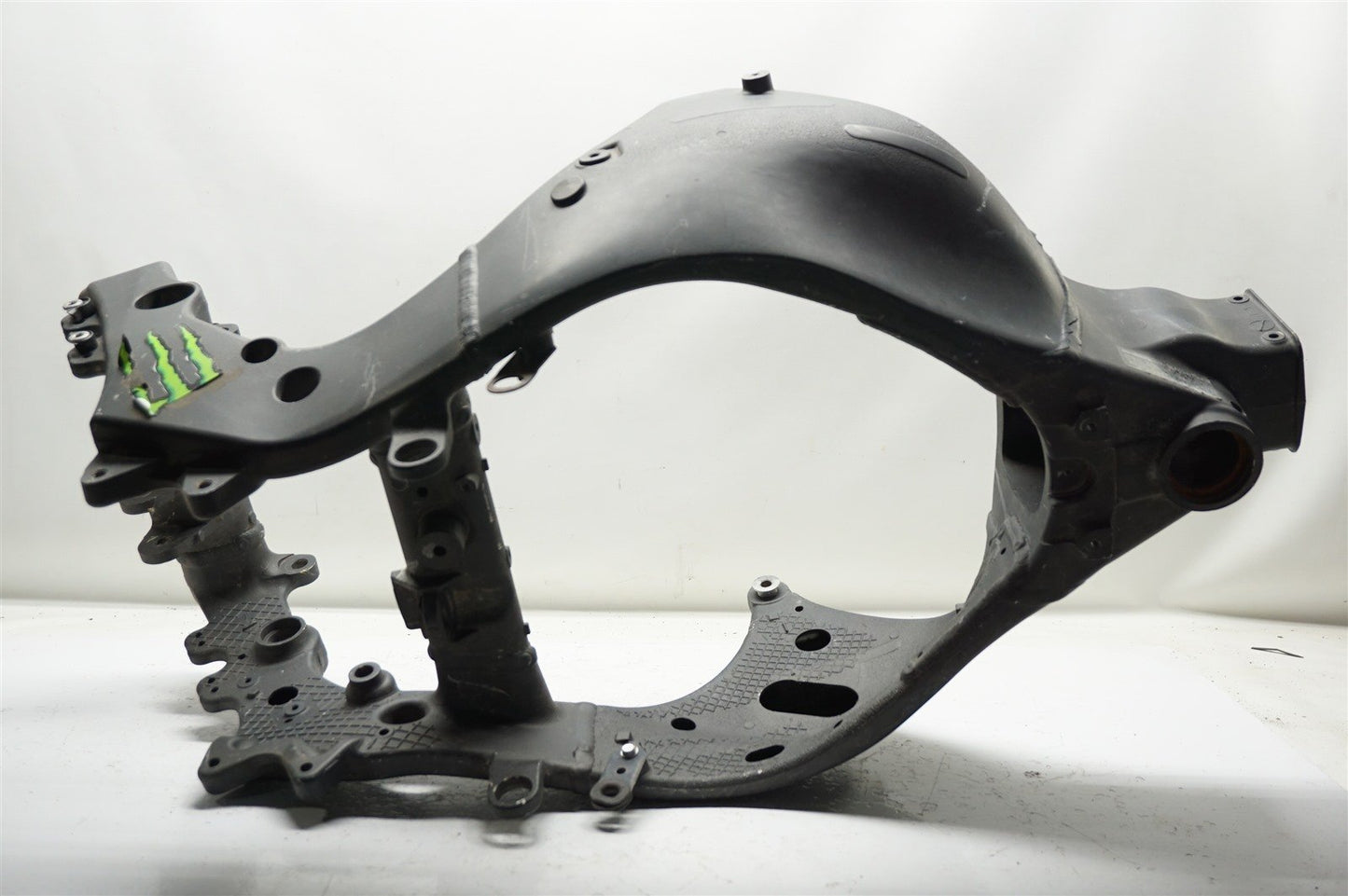 11 12 13 14 15 Kawasaki Ninja Zx10R Main Frame Chassis Slvg Ttl