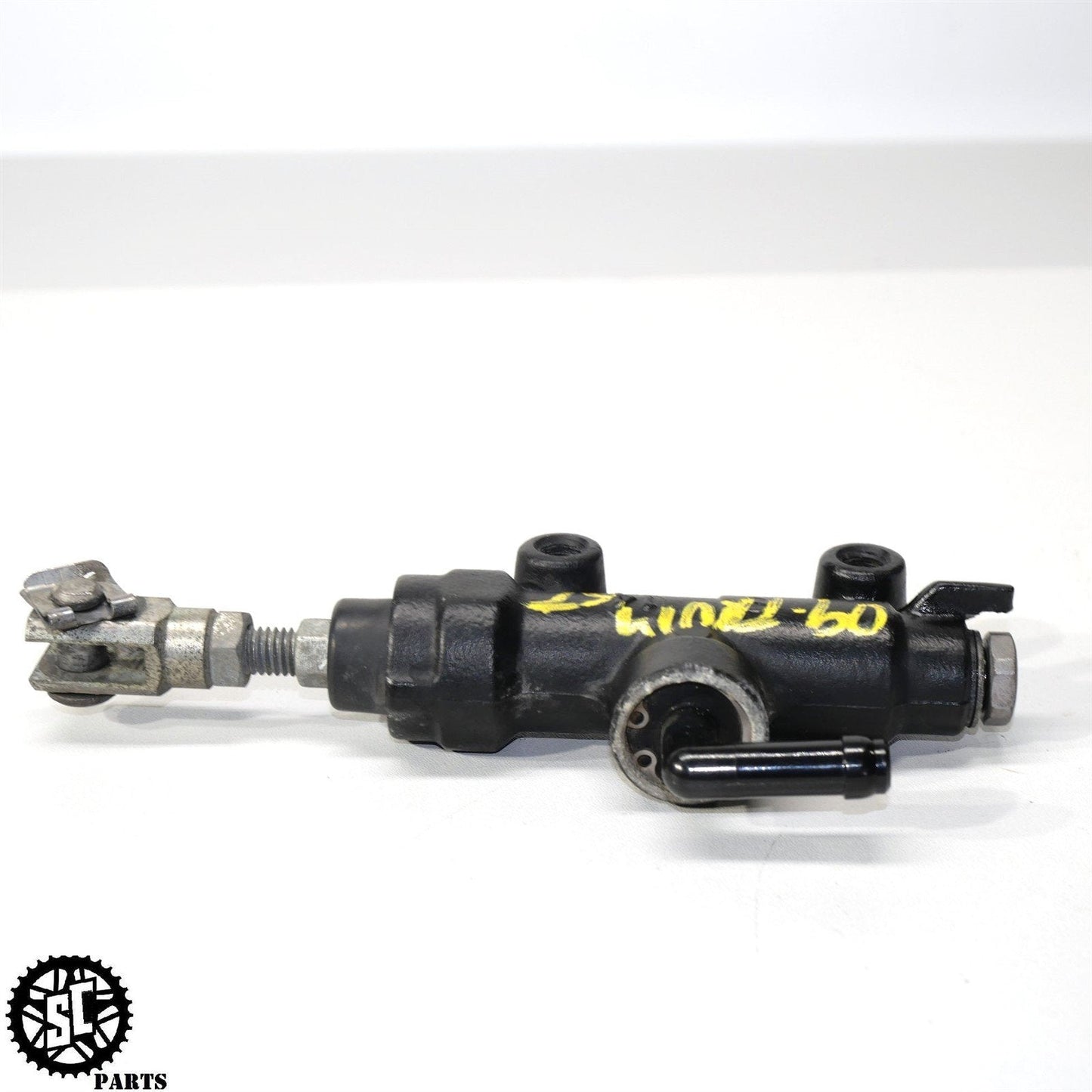 07-12 TRIUMPH STREET TRIPLE 675 REAR BRAKE MASTER CYLINDER T18