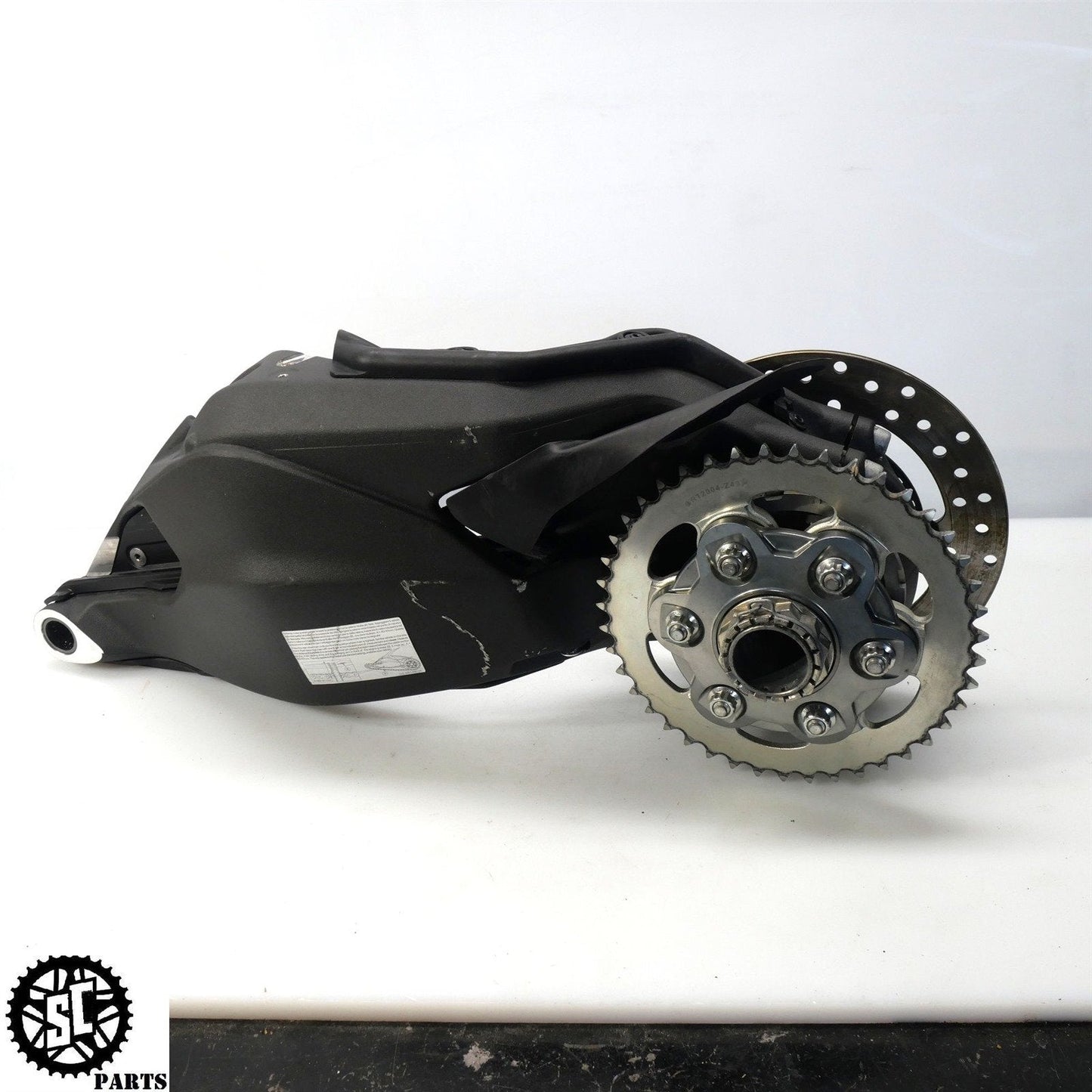 2020-2022 DUCATI PANIGALE V2 COMPLETE SWINGARM D05