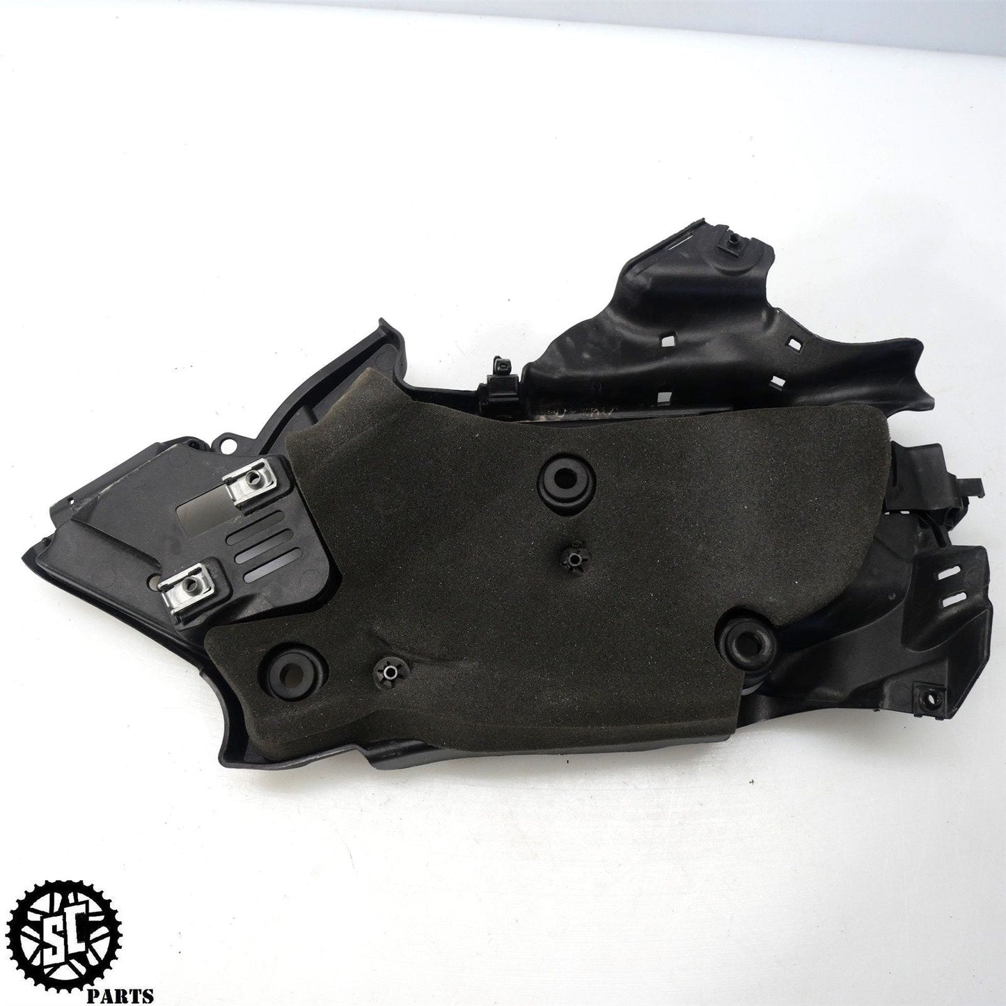 2020-2022 DUCATI PANIGALE V2 RIGHT SIDE INNER FAIRING TRAY FRAME COVER D05