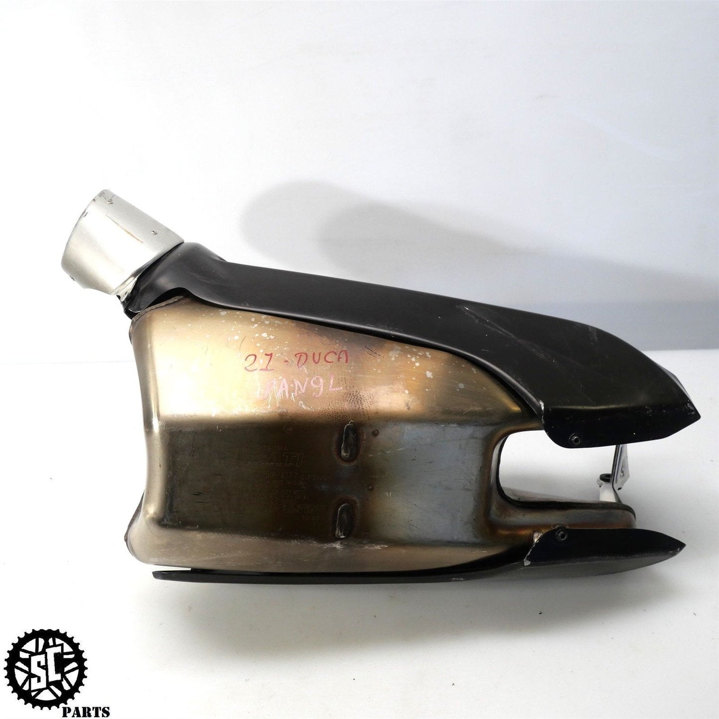 2020-2022 DUCATI PANIGALE V2 SLIP ON EXHAUST MUFFLER PIPE D05