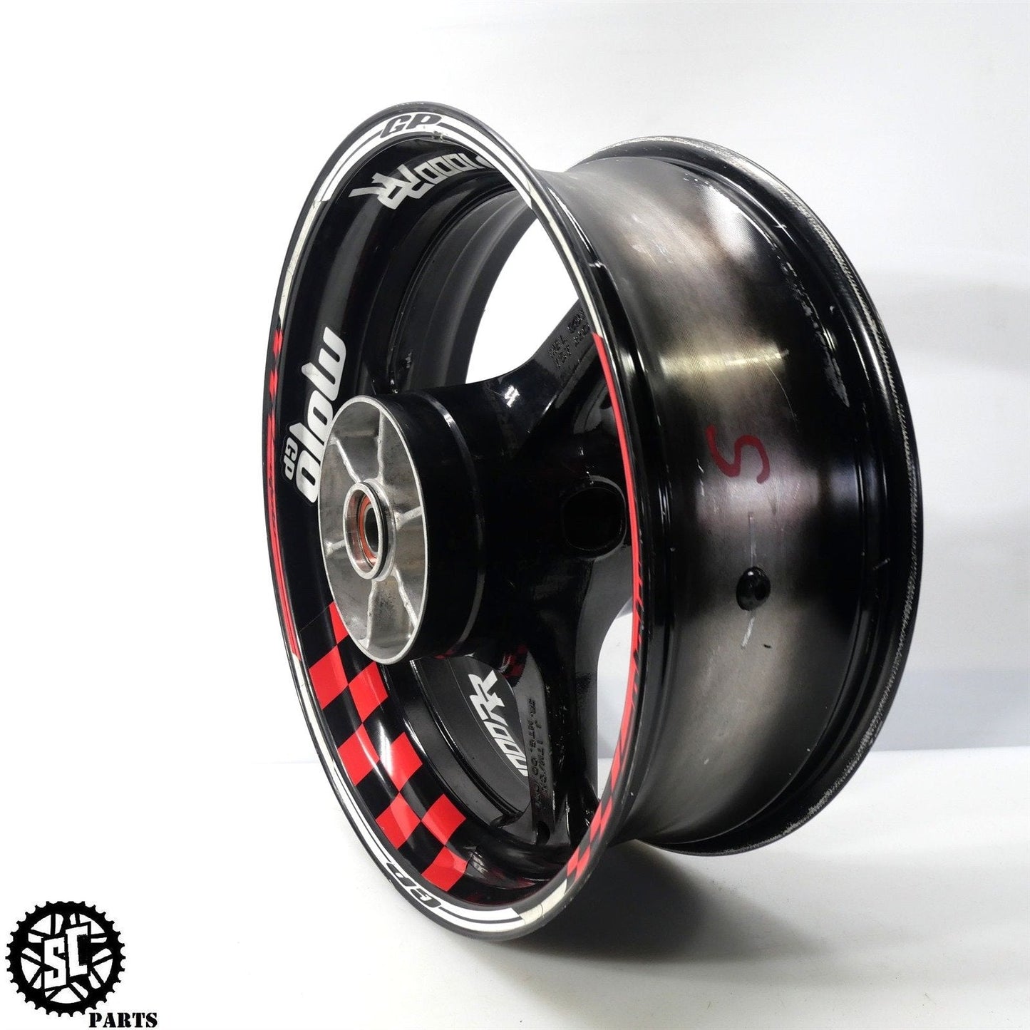 2004 2005 HONDA CBR1000RR REAR WHEEL RIM STRAIGHT H01
