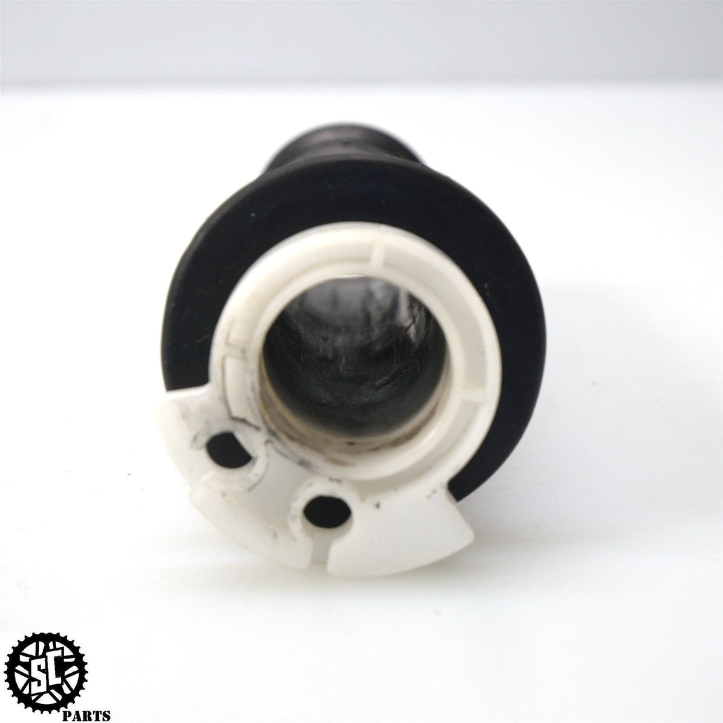 2001-2007 SUZUKI HAYABUSA GSXR1300 OEM THROTTLE TUBE GRIP S49