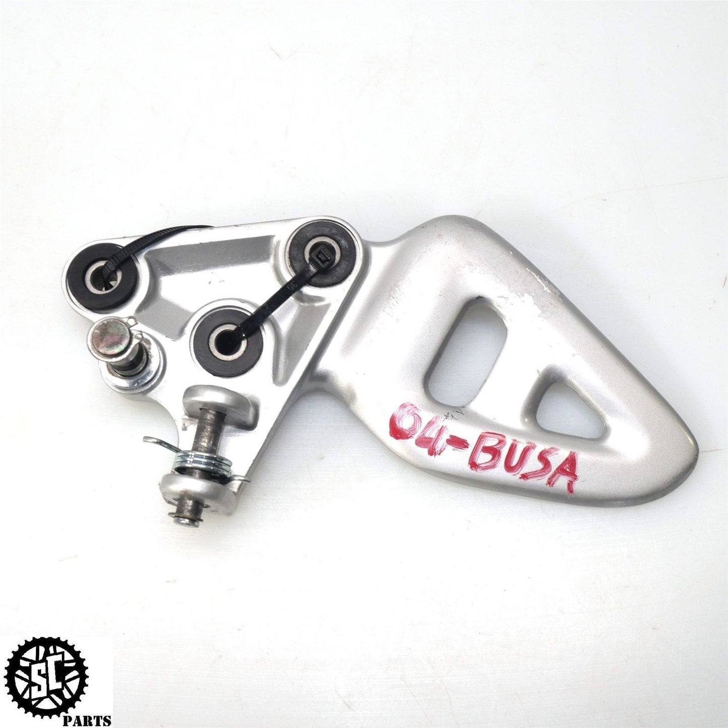 2001-2007 SUZUKI HAYABUSA GSXR1300 FRONT LEFT REARSET FOOT PEG BRACKET S49