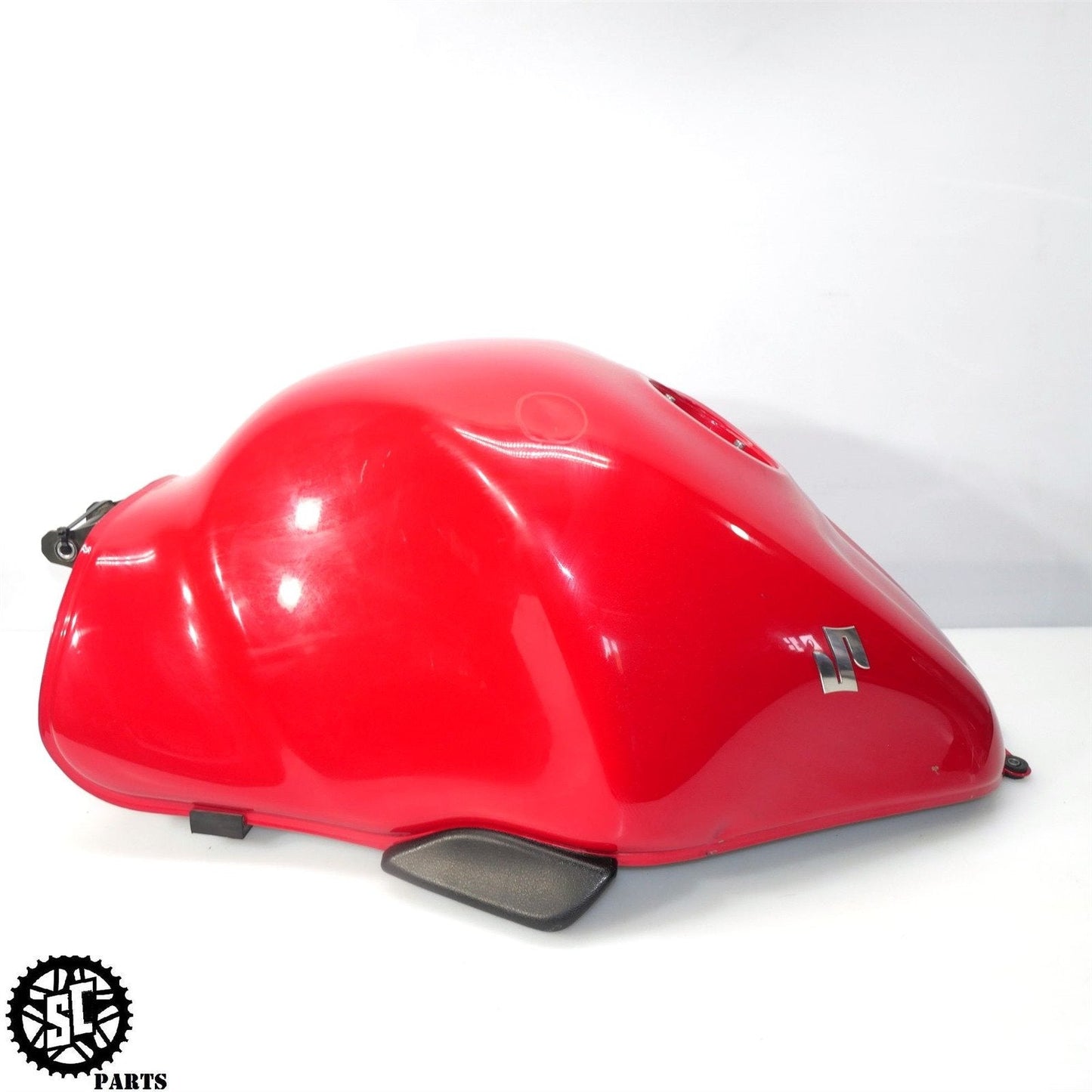 2001-2007 SUZUKI HAYABUSA GSXR1300 GAS TANK S49