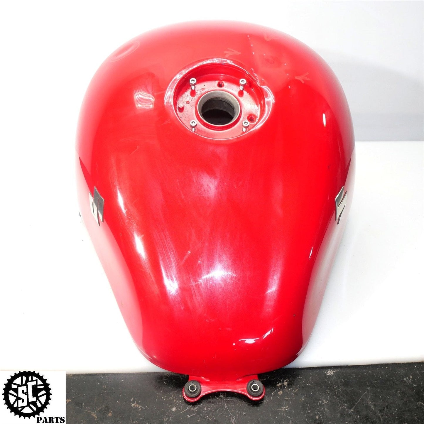 2001-2007 SUZUKI HAYABUSA GSXR1300 GAS TANK S49