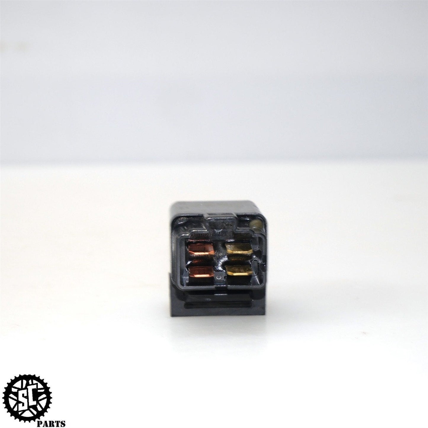 2004 2005 SUZUKI GSXR 600 FAN FUEL PUMP RELAY S14