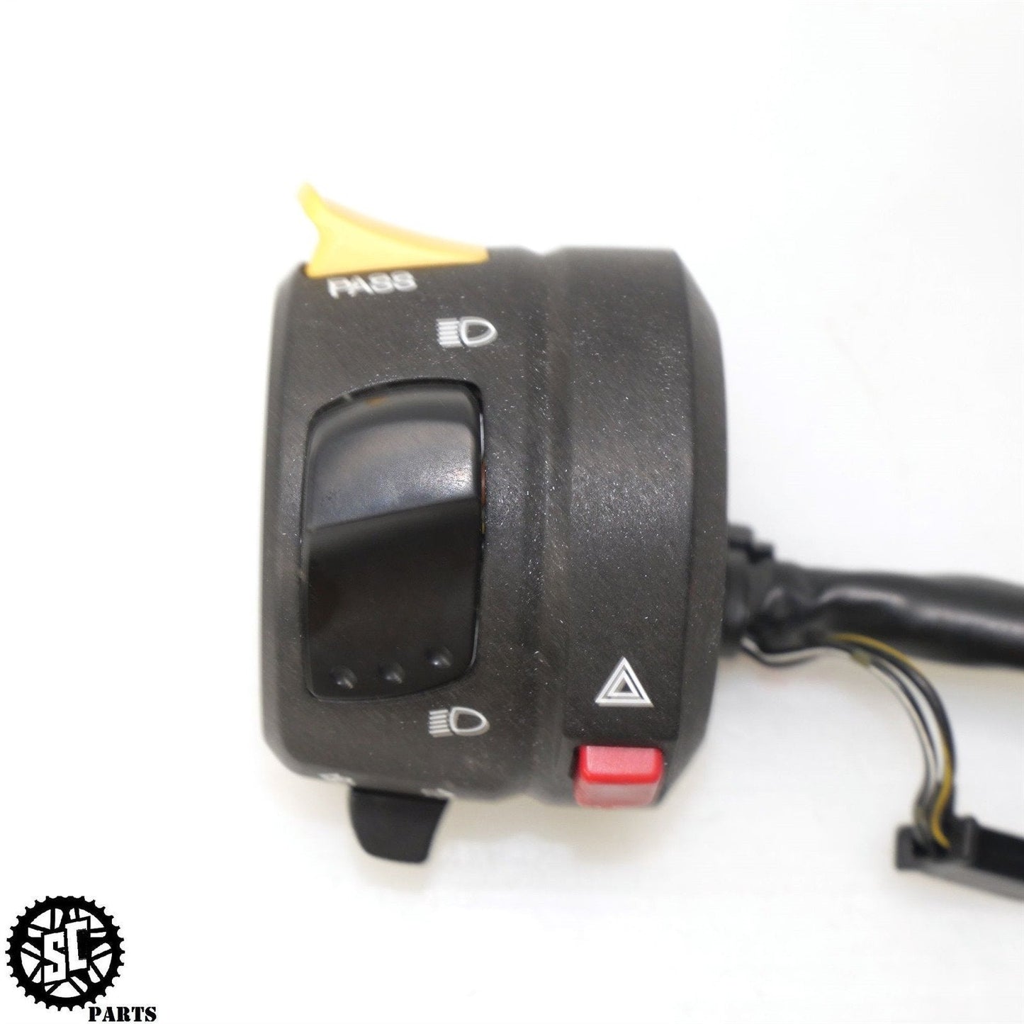 2004 2005 SUZUKI GSXR 600 LEFT CLIP ON HANDLEBAR CONTROL SWITCH S14