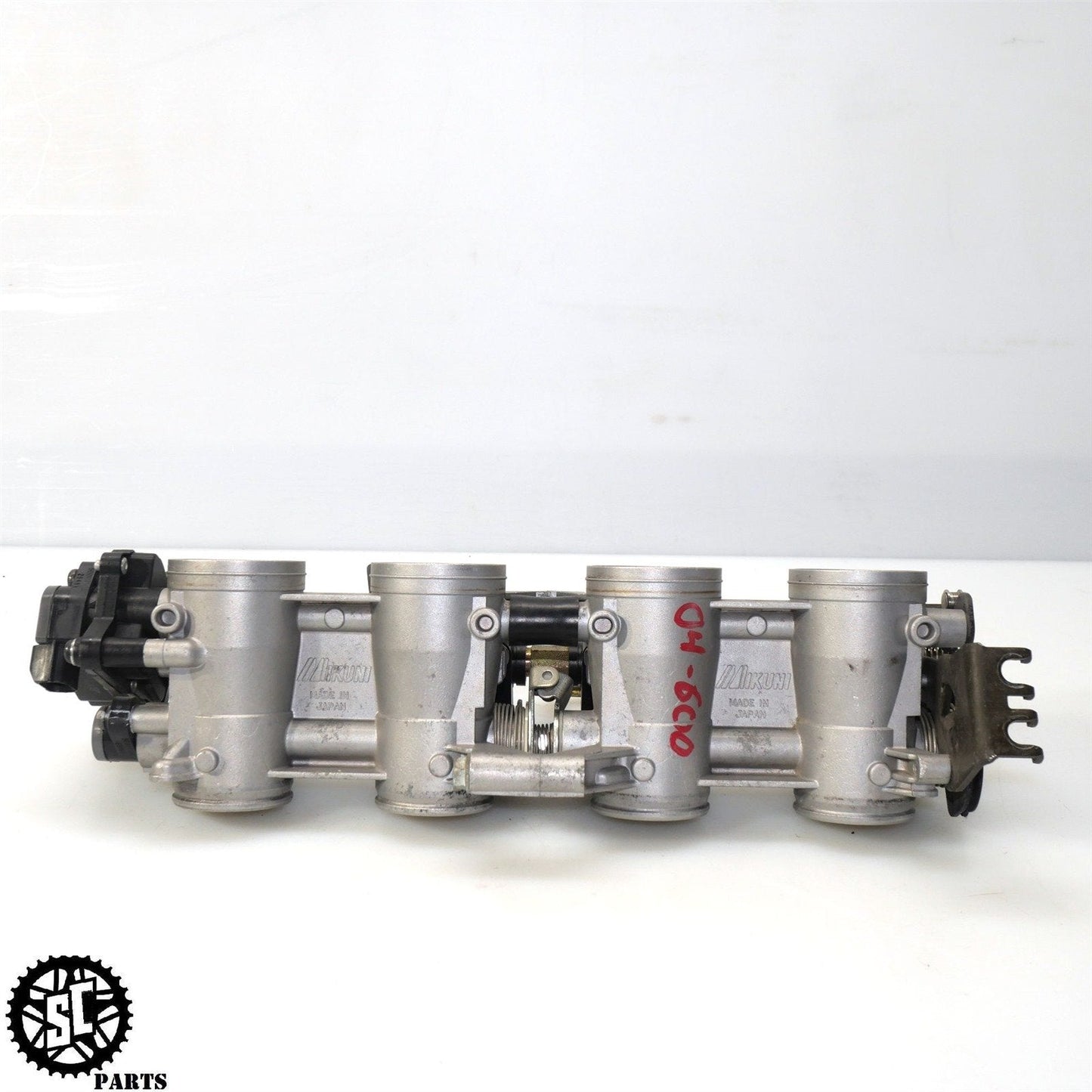 2004 2005 SUZUKI GSXR 600 THROTTLE BODIES FUEL INJECTORS STVA TPS SENSOR S14
