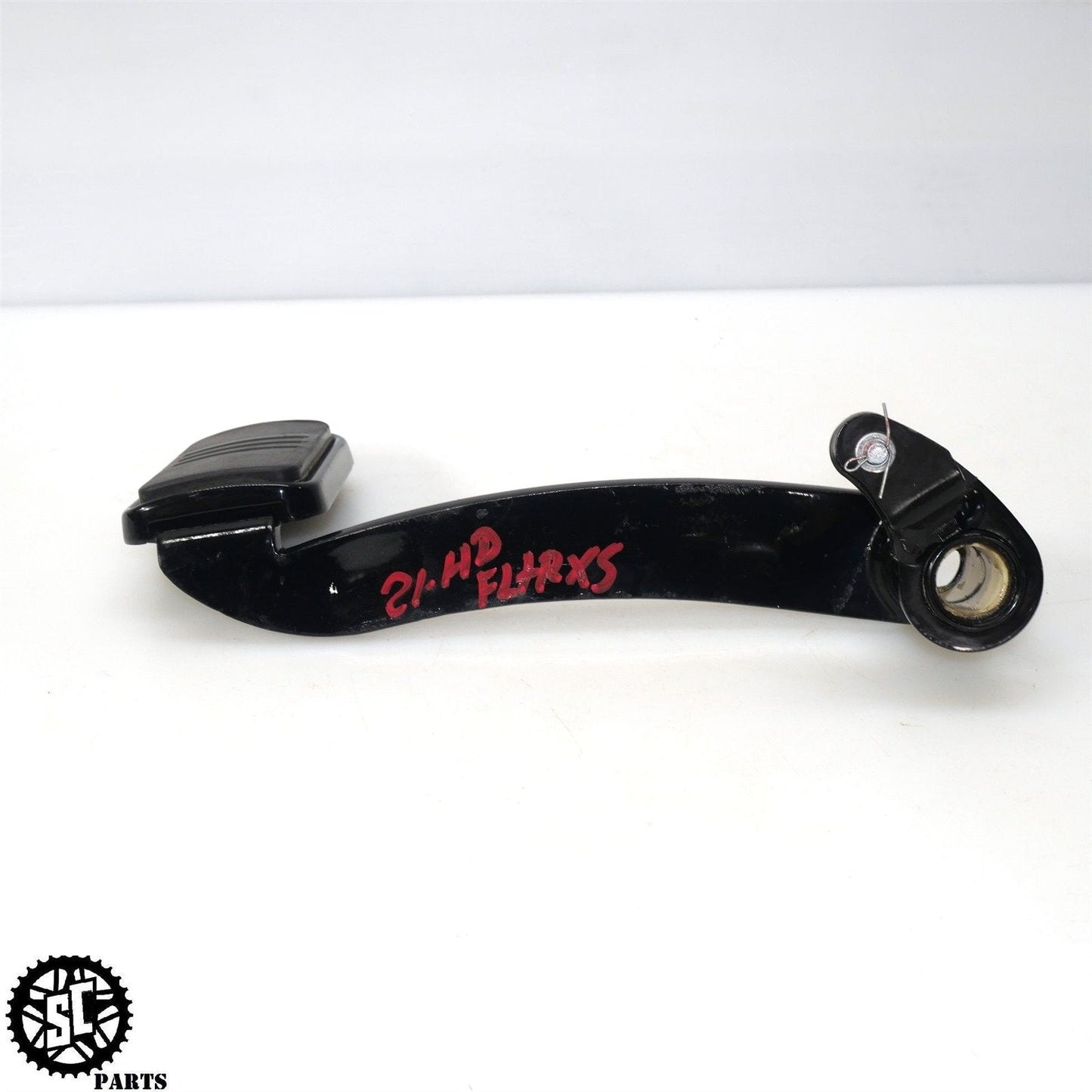 2017-2022 HARLEY ROAD GLIDE BRAKE PEDAL BLACK STREAMLINER HD30