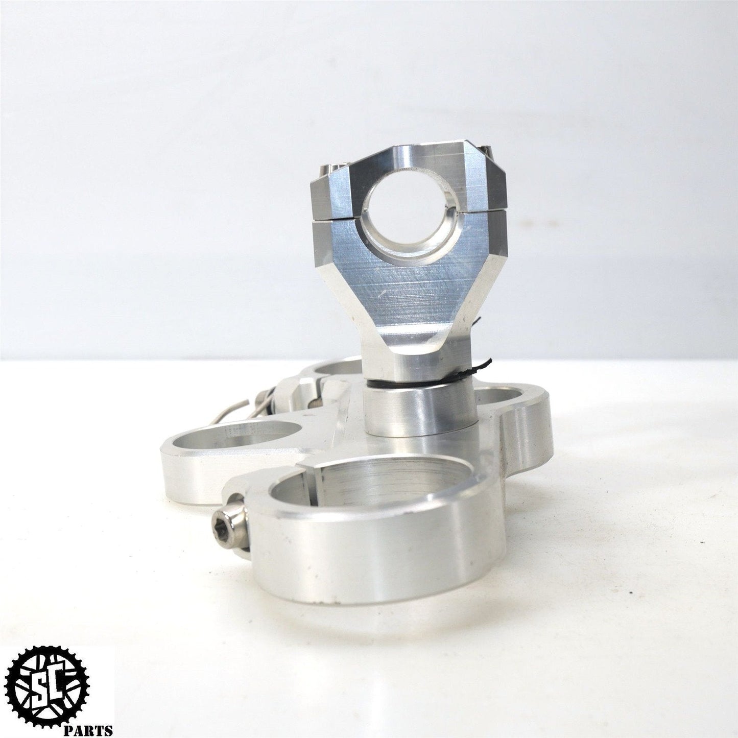 2006-2010 APRILIA TUONO UPPER TRIPLE TREE TOP CLAMP RISER AP03