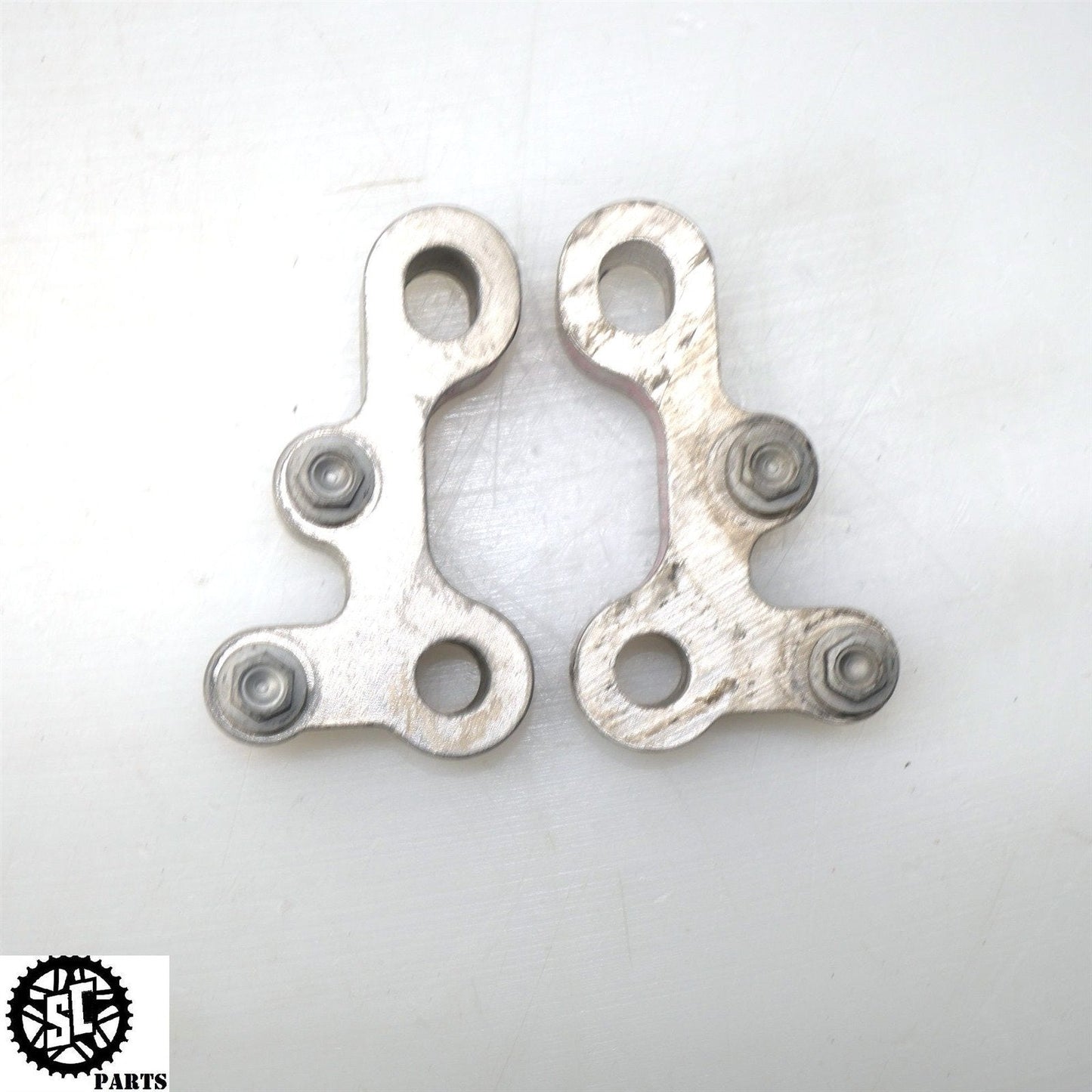 2006-2010 APRILIA TUONO ENGINE MOTOR MOUNT BRACKETS AP03