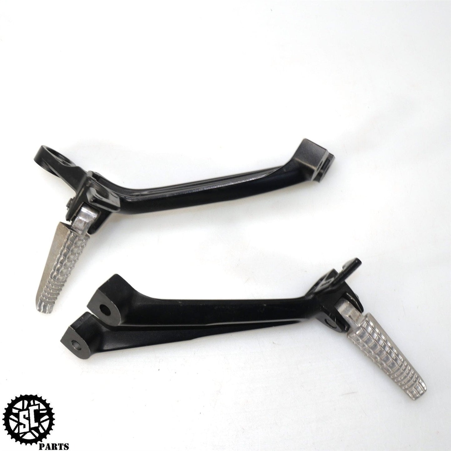 2008 2009 SUZUKI GSXR 600 750 REAR BACK PASSENGER FOOT PEG BRACKET S23