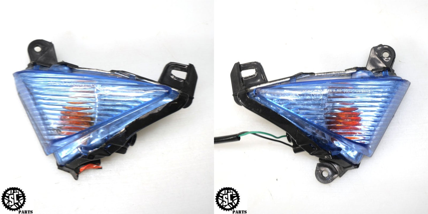 2005 2006 KAWASAKI NINJA ZX6R 636 FRONT FLUSH MOUNT TURN SIGNAL BLINKERS K44