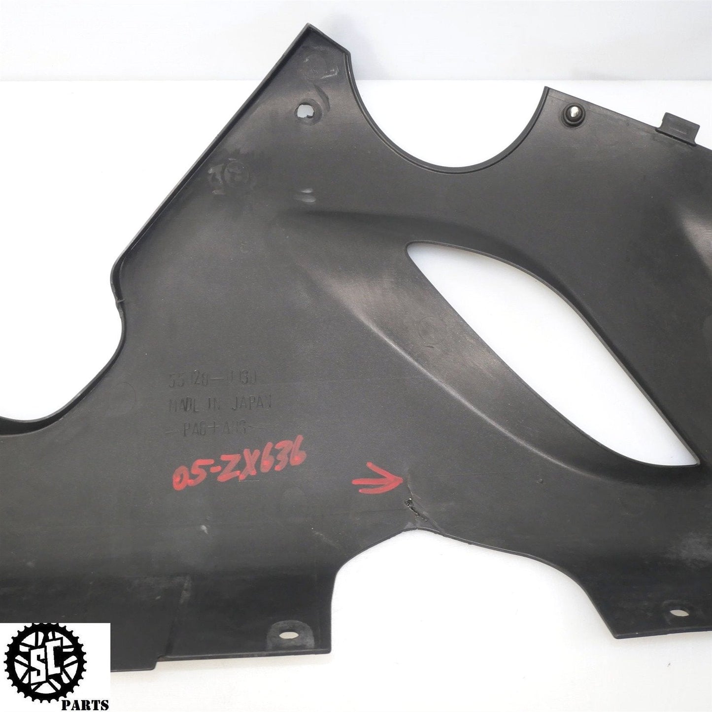 2005 2006 KAWASAKI NINJA ZX6R 636 LEFT LOWER FAIRING K44