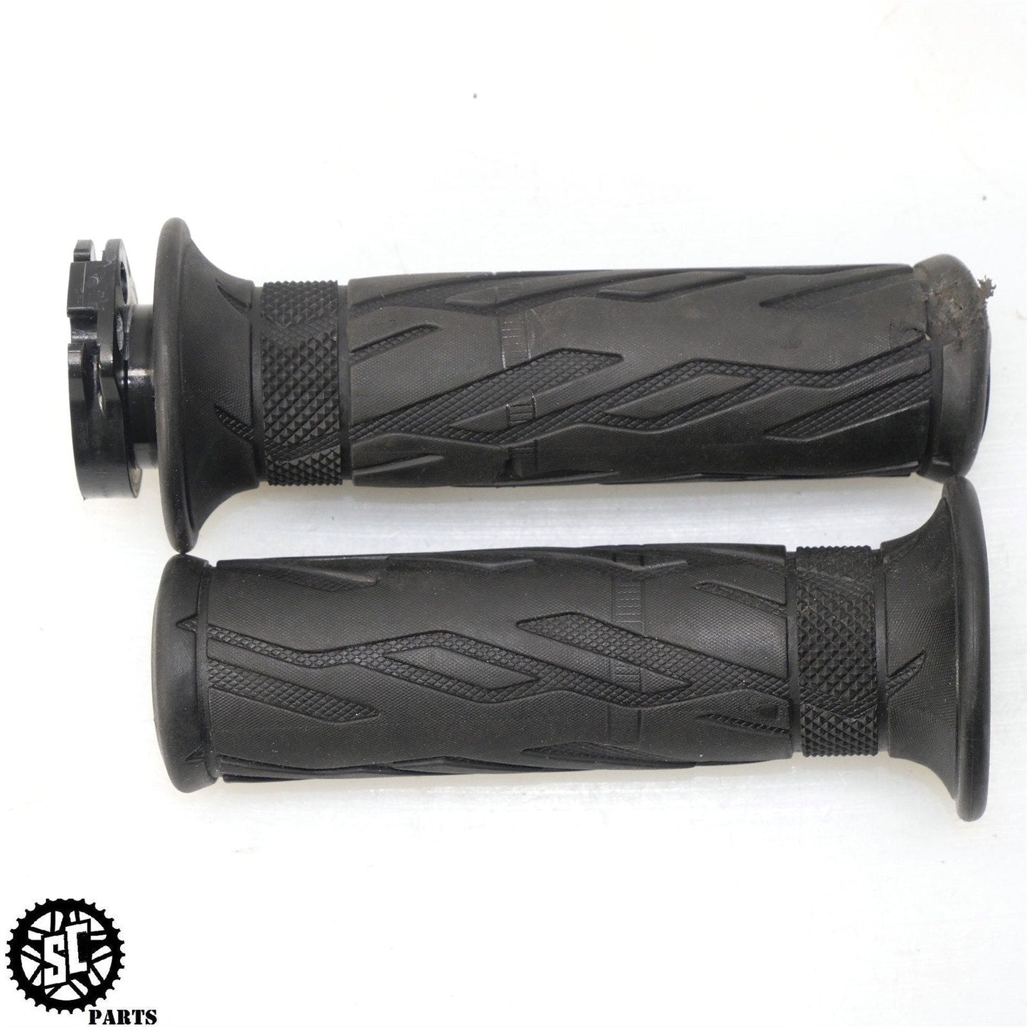 2011-2021 SUZUKI GSXR 600 750 THROTTLE TUBE PAIR GRIP S36