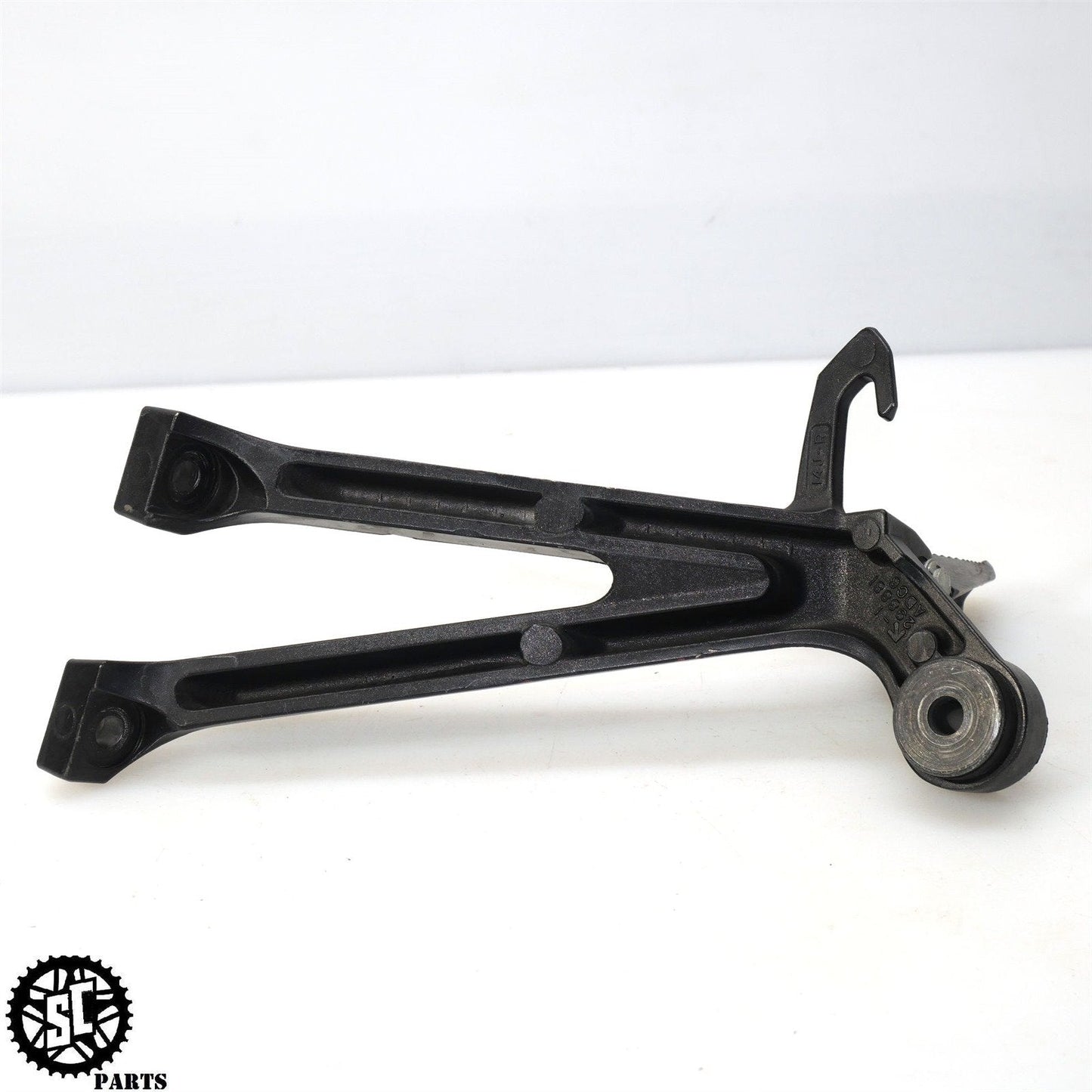 2011-2021 SUZUKI GSXR 600 750 REAR BACK PASSENGER FOOT PEGS S36