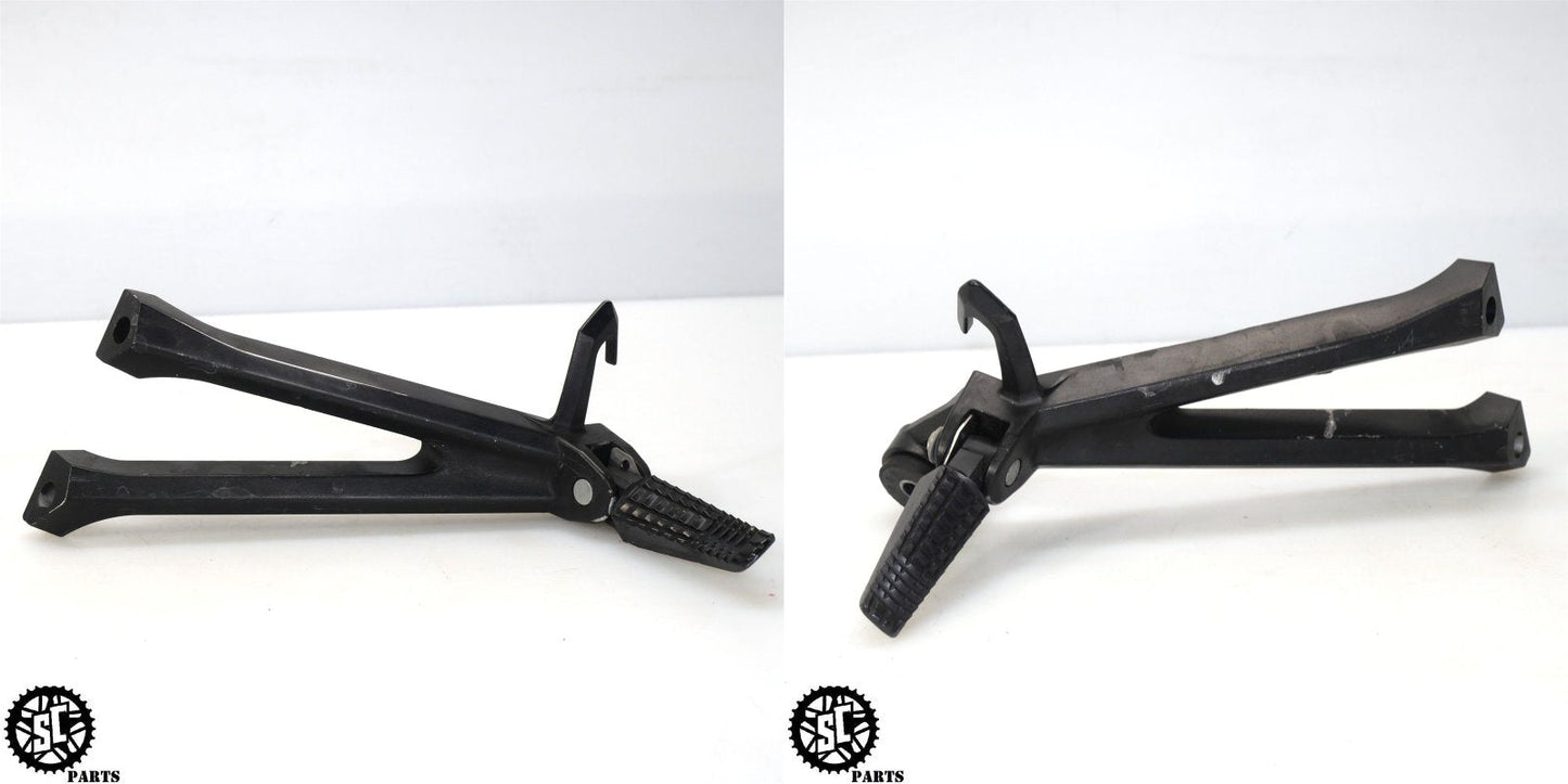 2011-2021 SUZUKI GSXR 600 750 REAR BACK PASSENGER FOOT PEGS S36
