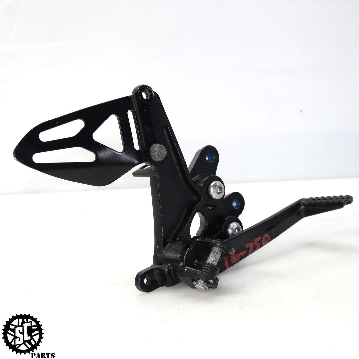 2011-2021 SUZUKI GSXR 600 750 FRONT RIGHT REARSET FOOT PEG BRAKE PEDAL S12