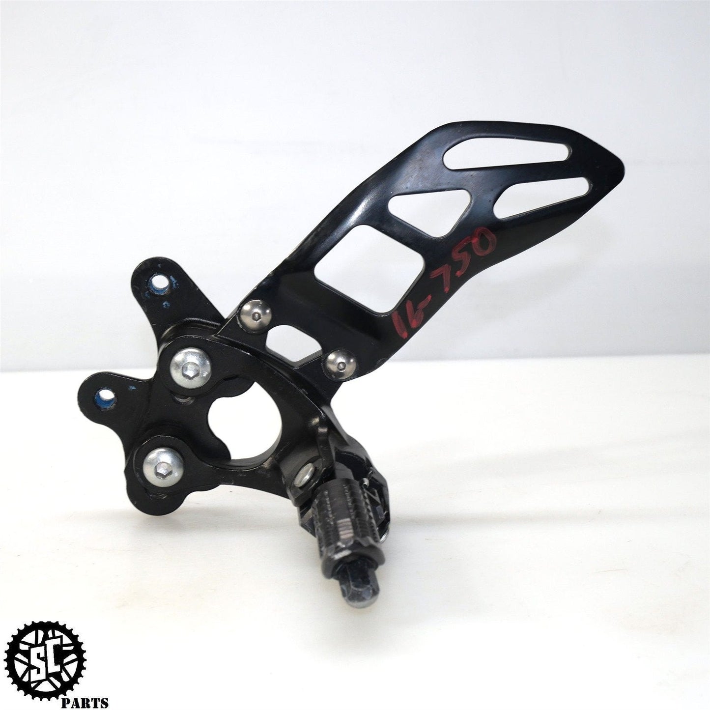 2011-2021 SUZUKI GSXR 600 750 LEFT REARSET FOOT PEG BRACKET S12