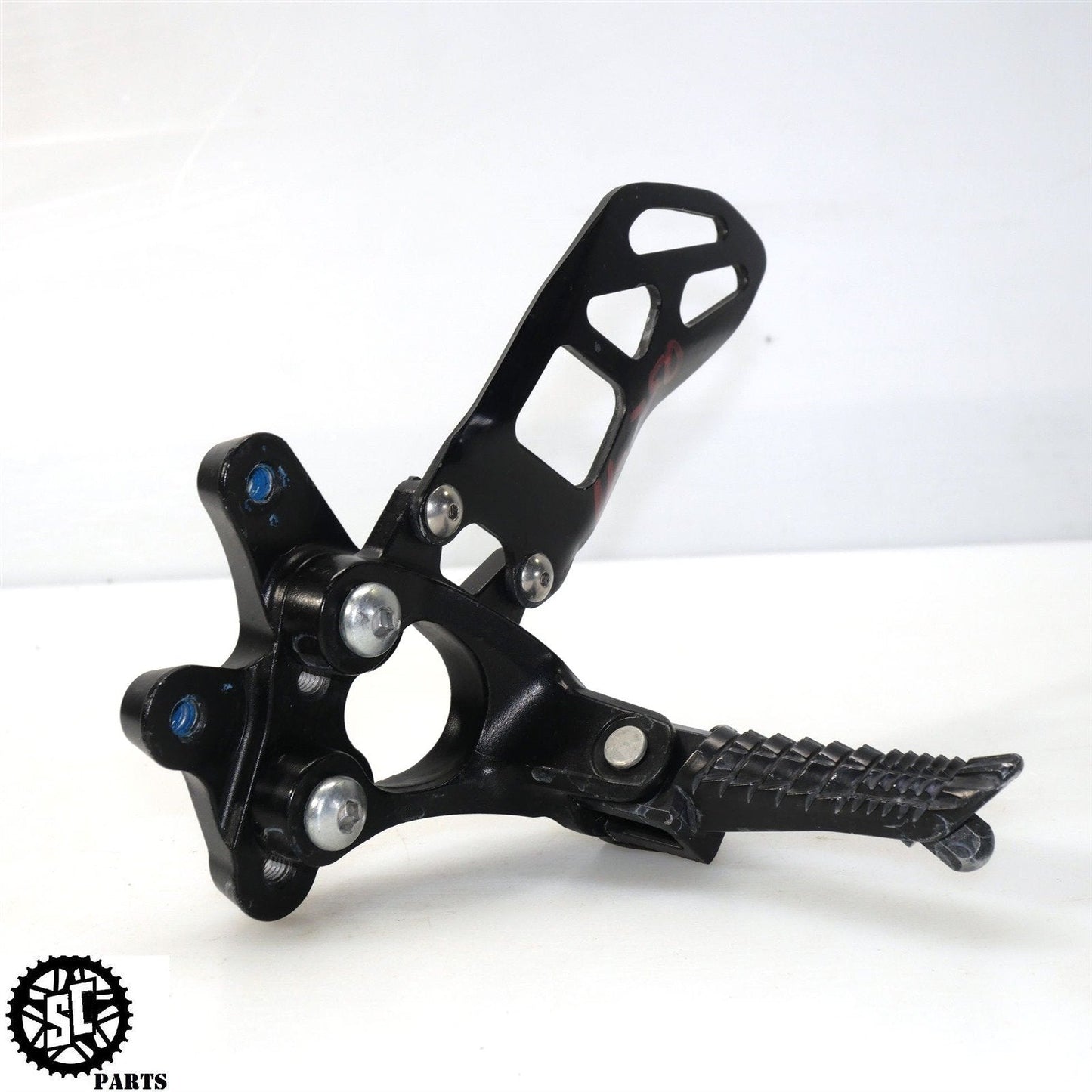 2011-2021 SUZUKI GSXR 600 750 LEFT REARSET FOOT PEG BRACKET S12