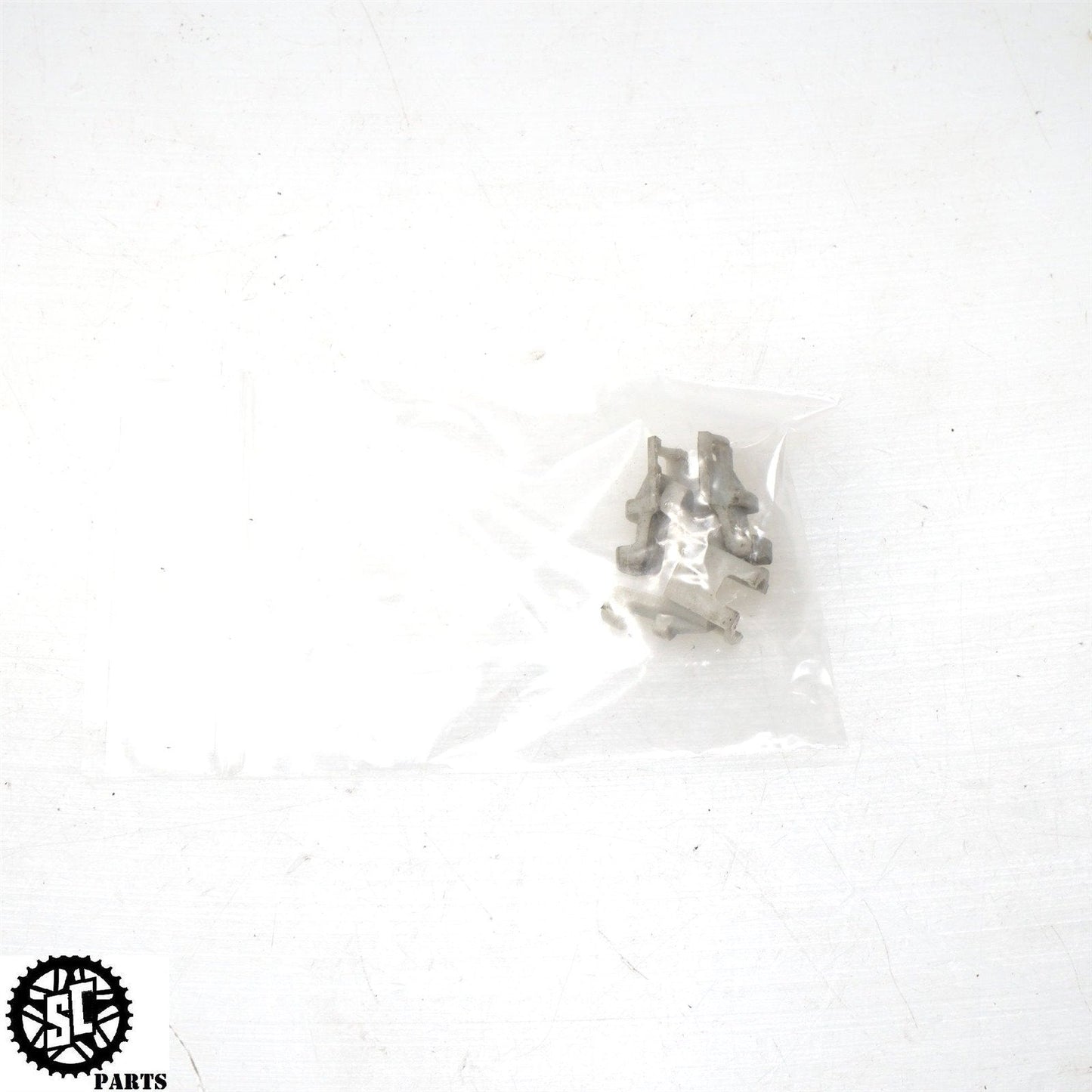 2008-2020 SUZUKI HAYABUSA GSXR1300 FUEL LINE CLIP RETAINER S13