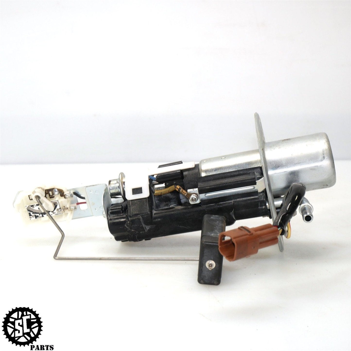 1999-2007 SUZUKI HAYABUSA FUEL PUMP OEM GENUINE S30