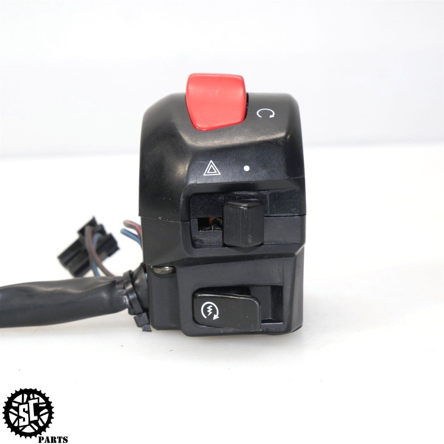 1999-2007 SUZUKI HAYABUSA RIGHT CONTROL SWITCH ON OFF START KILL S30