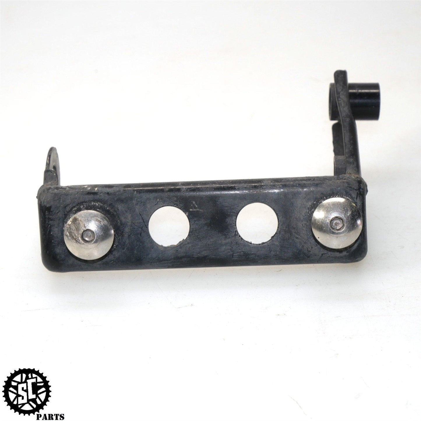 1999-2007 SUZUKI HAYABUSA LOWER UNDER BELLY PAN FAIRING BRACKET S30