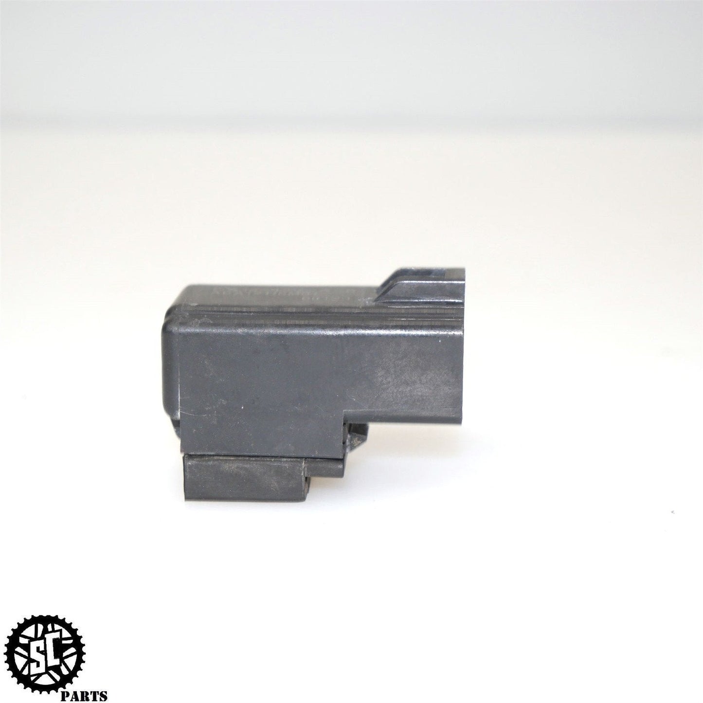 1999-2007 SUZUKI HAYABUSA FUEL PUMP RELAY S30