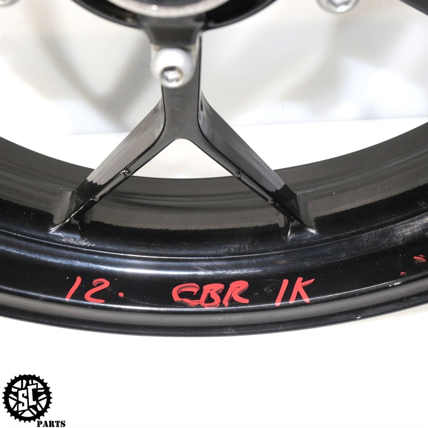 2012-2016 HONDA CBR1000RR FRONT WHEEL RIM H38