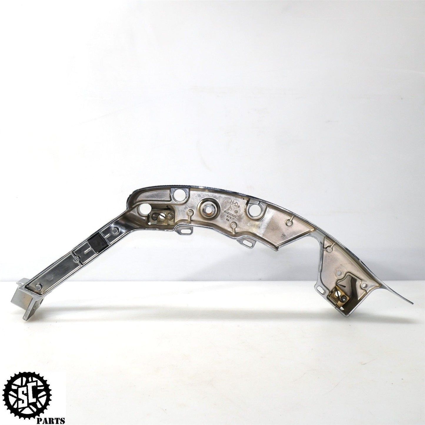 2014-2022 HARLEY STREET GLIDE LEFT SADDLEBAG SUPPORT BRACKET STRUT COVER HD20