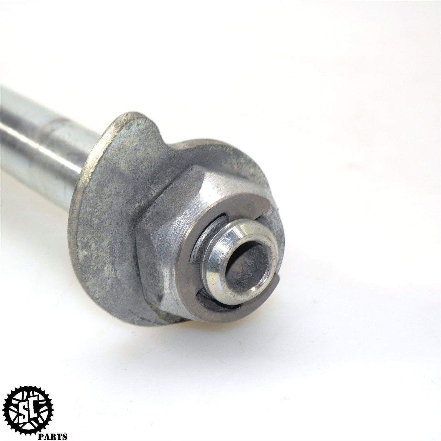 2014-2016 HARLEY-DAVIDSON STREET GLIDE REAR WHEEL AXLE BOLT BELT TENSIONER HD20