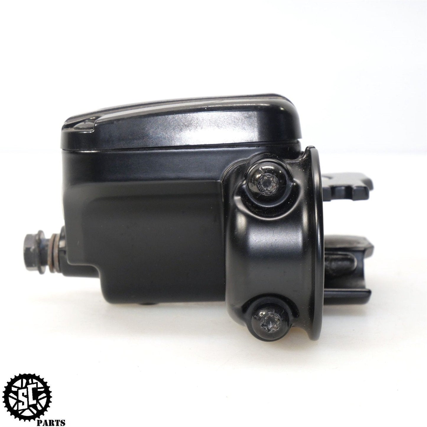 2017-2022 HARLEY-DAVIDSON ROAD GLIDE FRONT BRAKE MASTER CYLINDER HD17