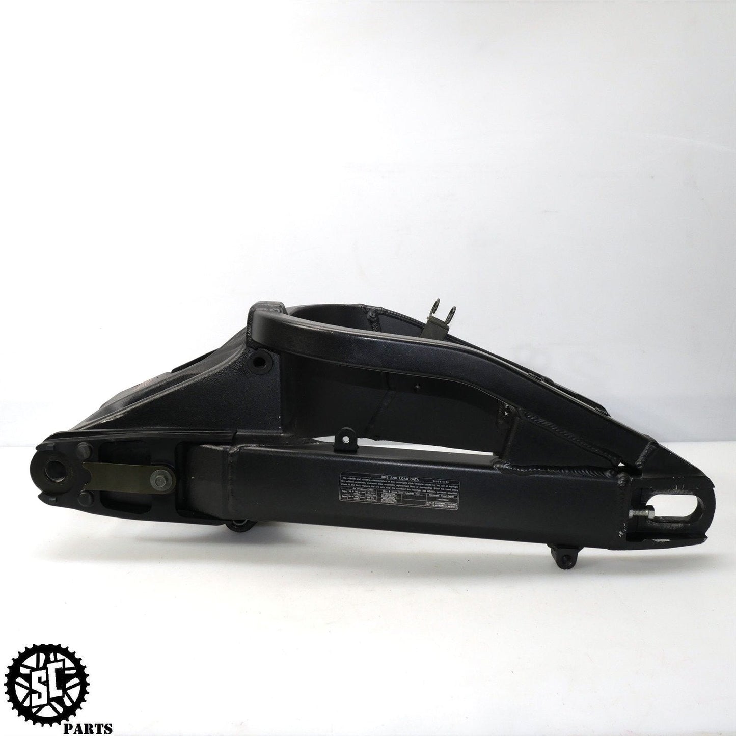 2005 2006 KAWASAKI NINJA ZX6R 636 REAR SWINGARM K20