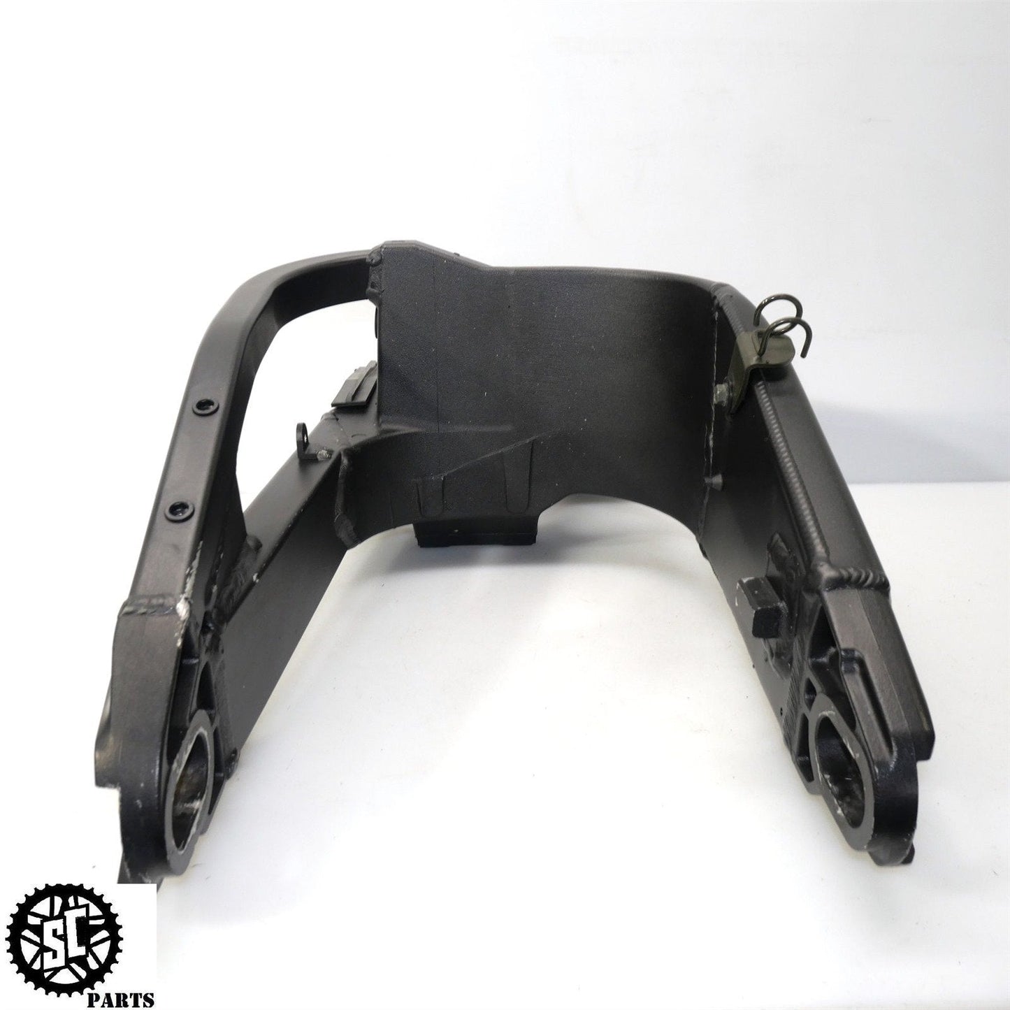 2005 2006 KAWASAKI NINJA ZX6R 636 REAR SWINGARM K20