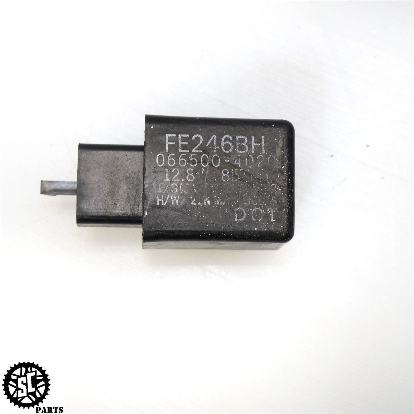 2003 2004 KAWASAKI NINJA ZX6R 636 TURN SIGNAL BLINKER RELAY FLASHER SWITCH K04