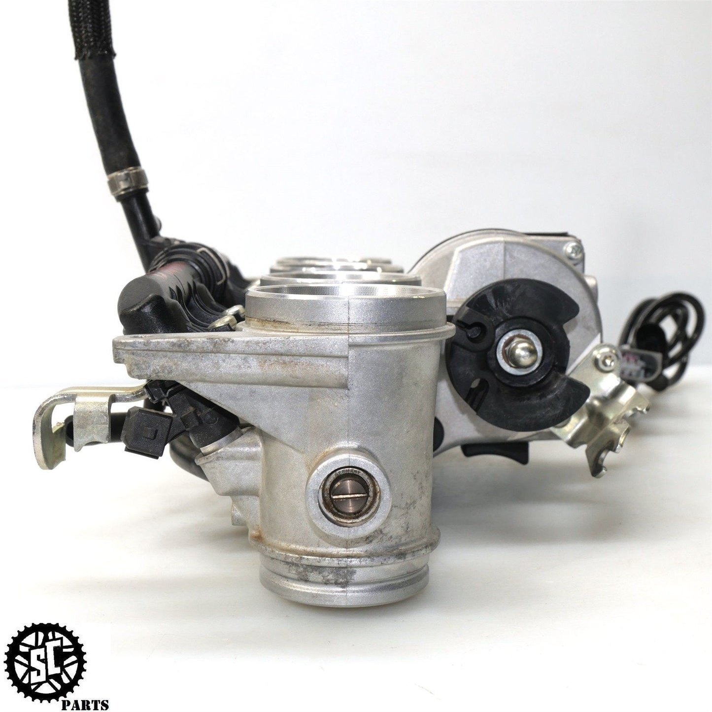 2010-2014 BMW S1000RR THROTTLE BODIES FUEL INJECTOR BODY B22