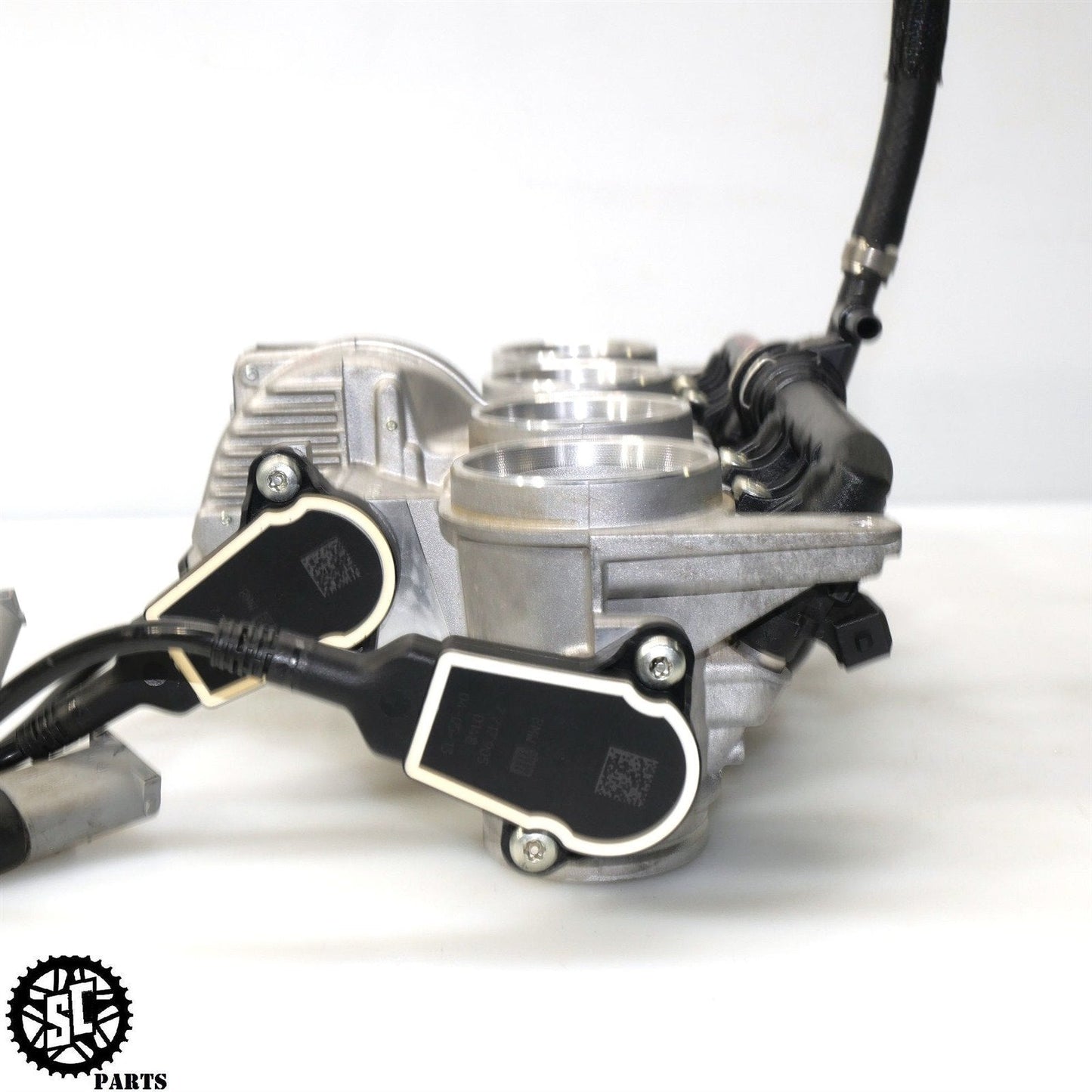 2010-2014 BMW S1000RR THROTTLE BODIES FUEL INJECTOR BODY B22