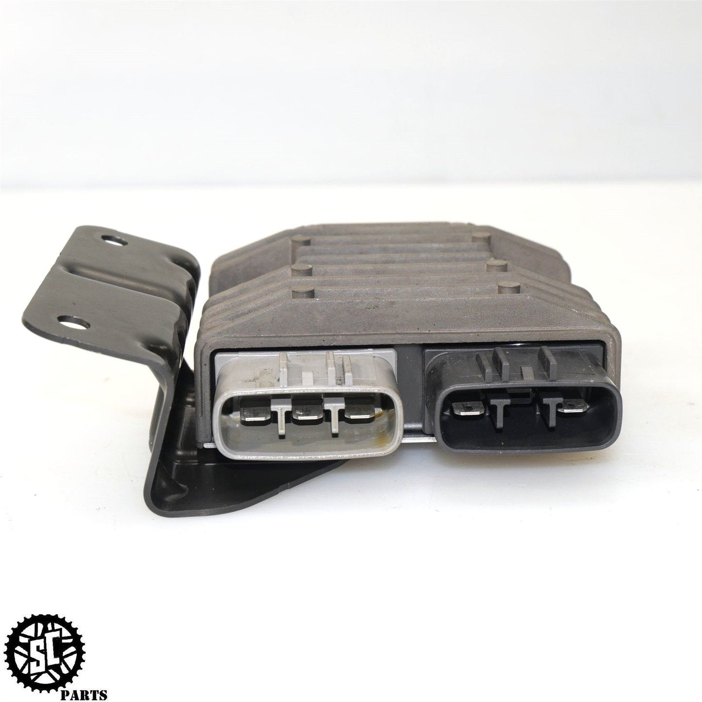 2010-2014 BMW S1000RR RECTIFIER VOLTAGE REGULATOR B22