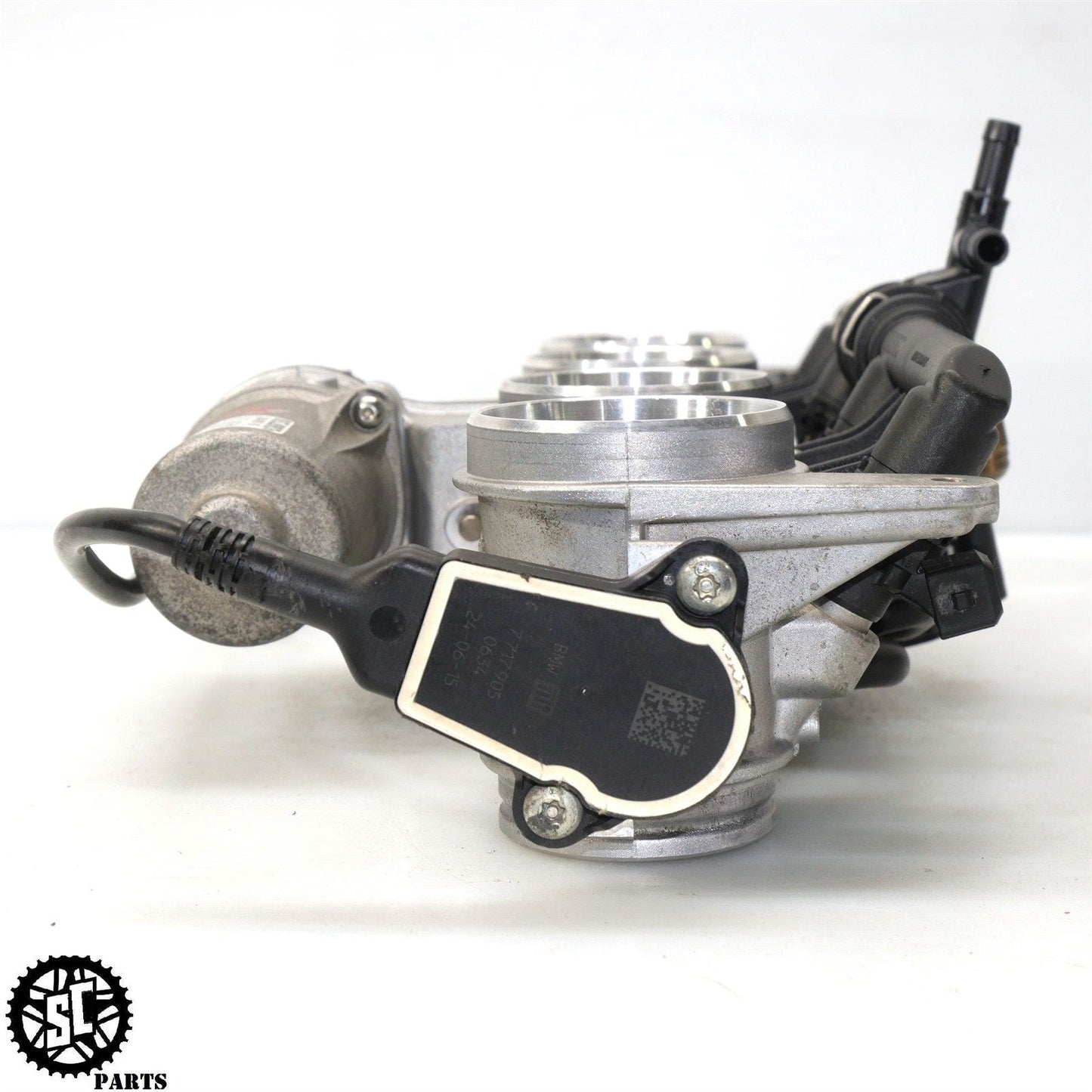 2015-2019 BMW S1000RR THROTTLE BODY MAIN FUEL INJECTORS B23