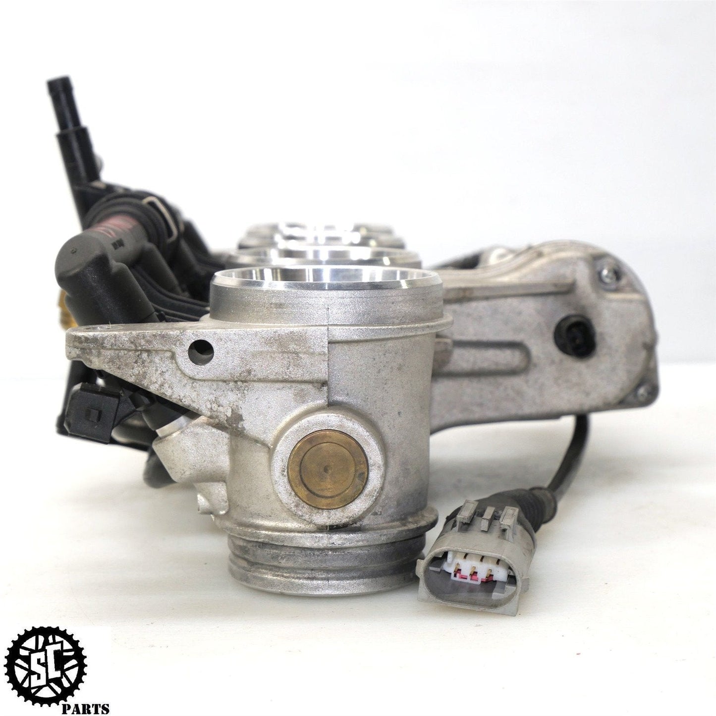2015-2019 BMW S1000RR THROTTLE BODY MAIN FUEL INJECTORS B23
