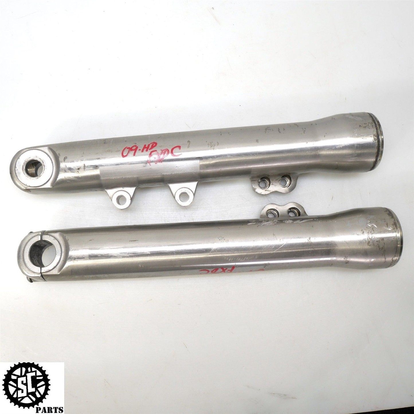 2007-2017 HARLEY-DAVIDSON DYNA LEFT RIGHT FORK TUBE LOWER LEG SLIDER HD21