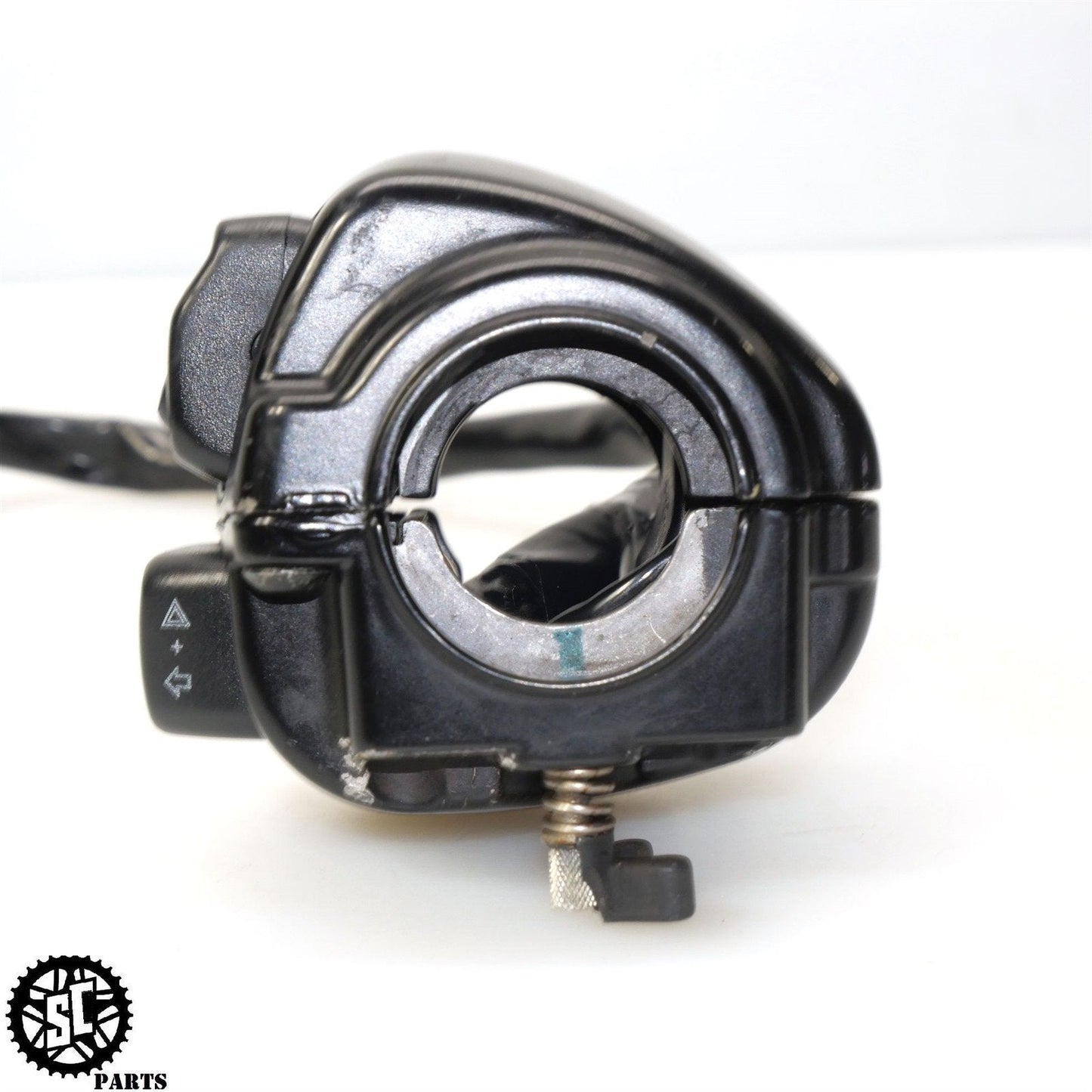 2007-2017 HARLEY-DAVIDSON DYNA RIGHT CONTROL SWITCH HOUSING START KILL HD21