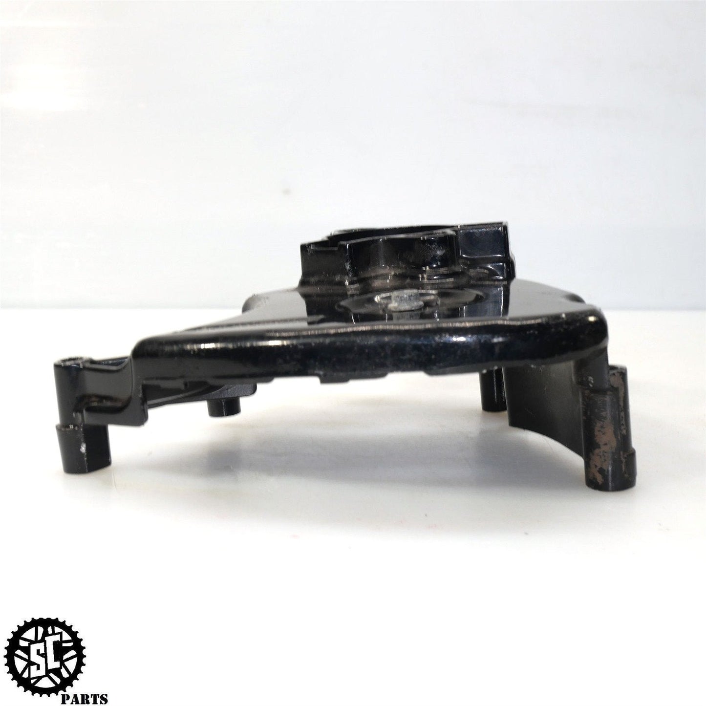 2001-2007 SUZUKI GSXR1300R HAYABUSA FRONT ENGINE SPROCKET COVER OEM S54
