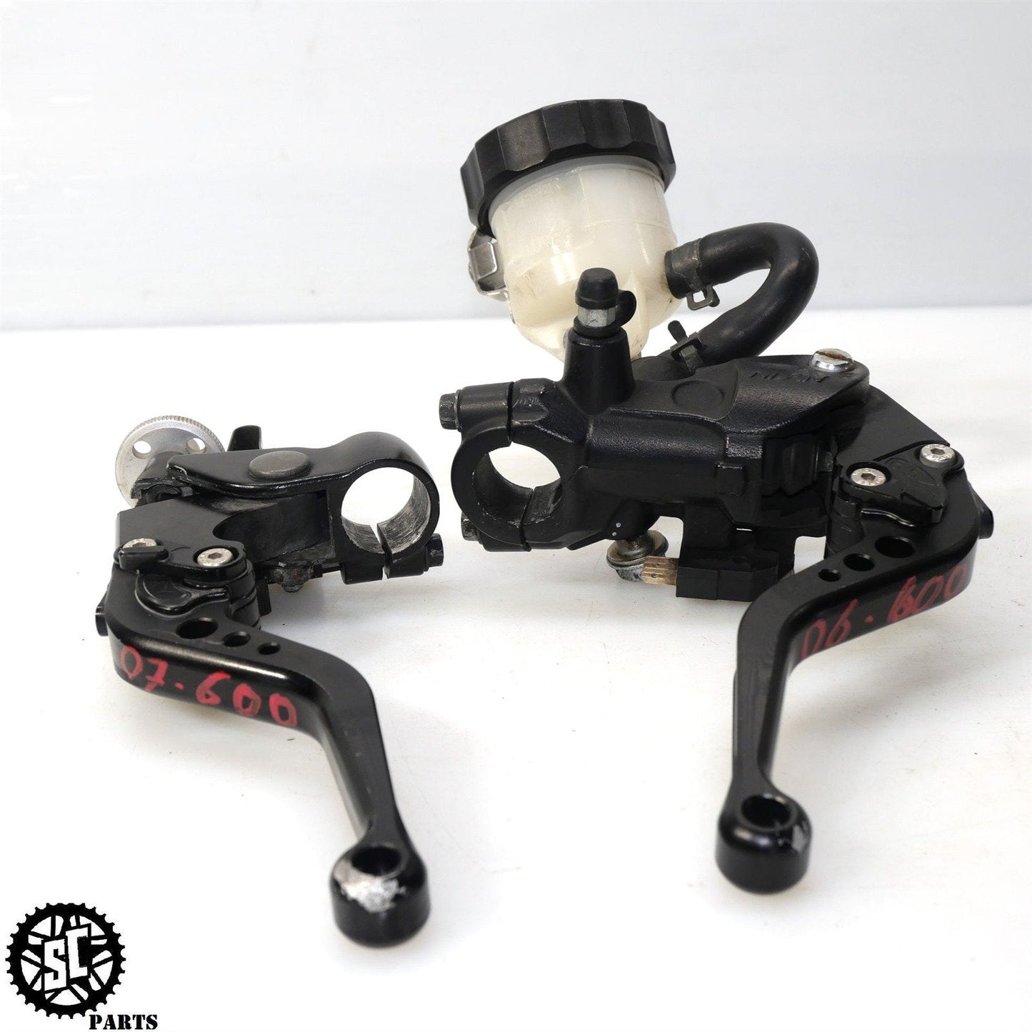 2006-2007 SUZUKI GSXR 600 750 FRONT BRAKE MASTER CYLINDER LEVERS S58