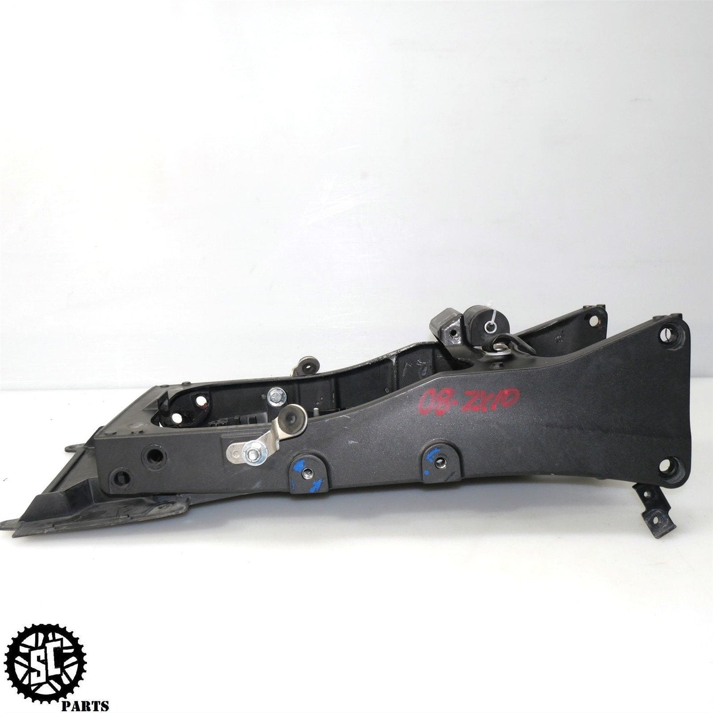 2008-2010 KAWASAKI NINJA ZX10R REAR BACK TAIL SUBFRAME SUB K02
