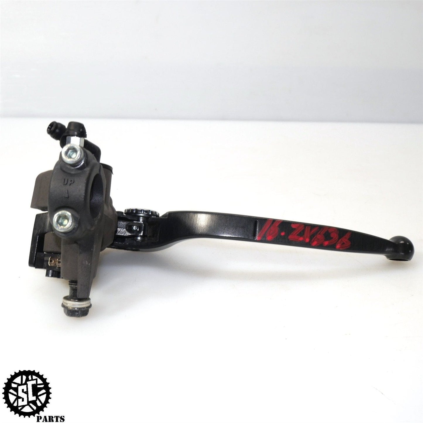 2013-2018 KAWASAKI NINJA ZX6R 636 FRONT BRAKE MASTER CYLINDER OEM LEVER K36